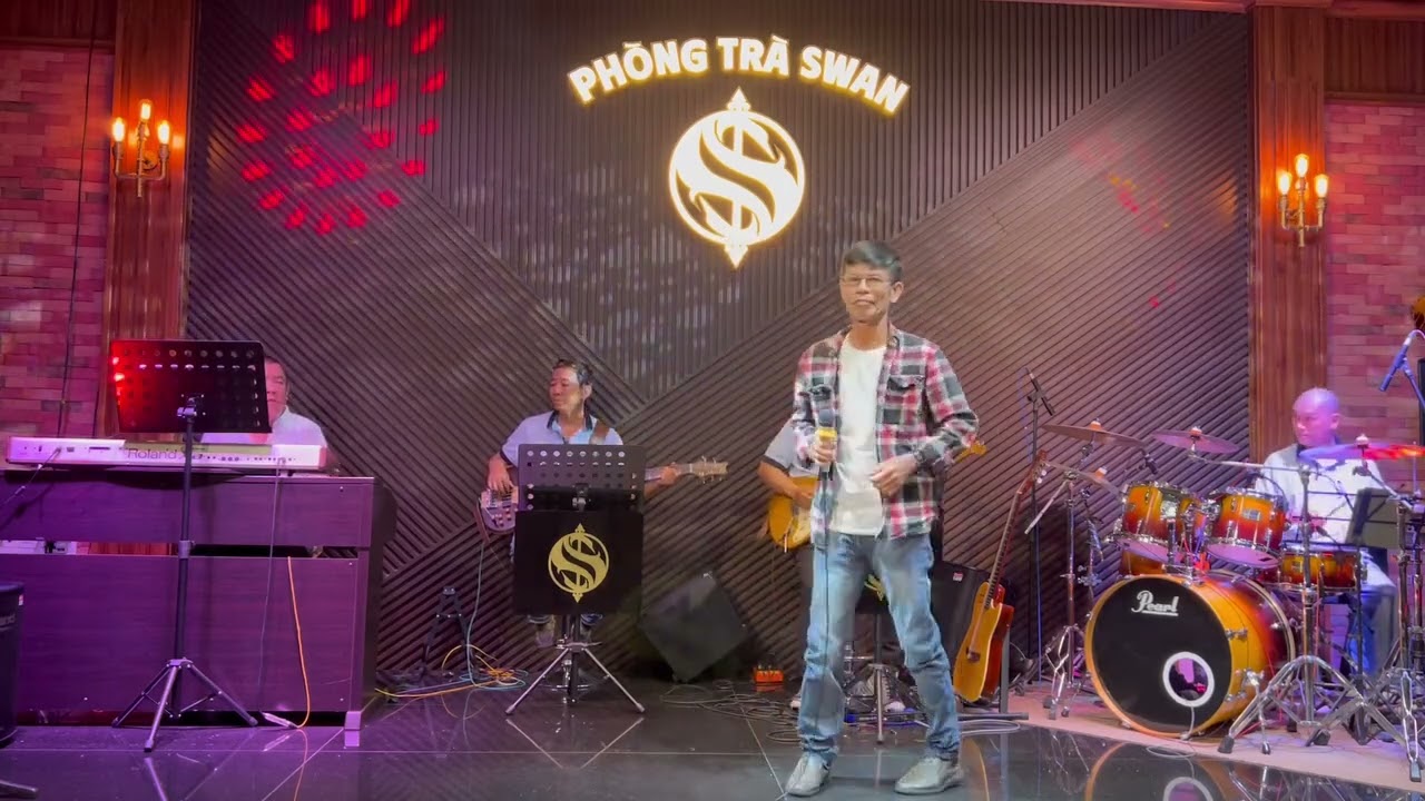 CHỦ NHẬT TƯƠI HỒNG (Beautyful Sunday) Nhạc Ngoại - Lời Việt: Phạm Duy . Tb : Art Hai Phan