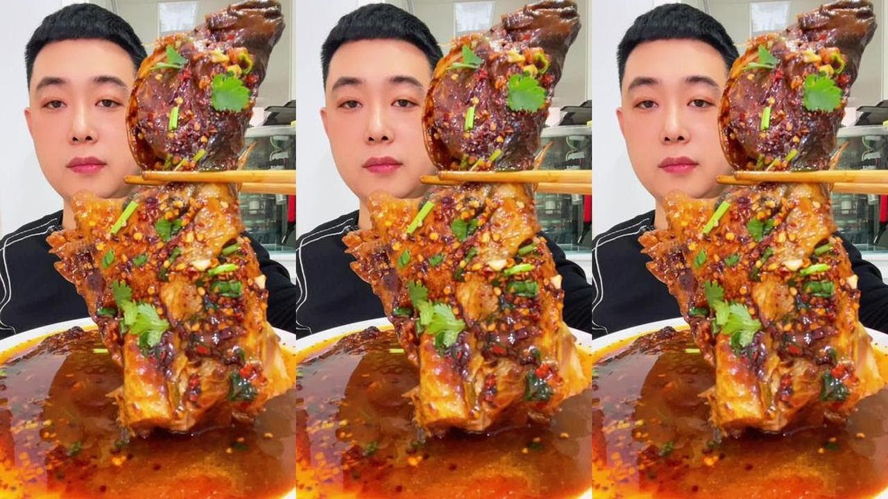 ASMR 吃播麻辣明太鱼 | Chinese Mukbang Food Eating Show | God eats fish, Spicy Braised Fish