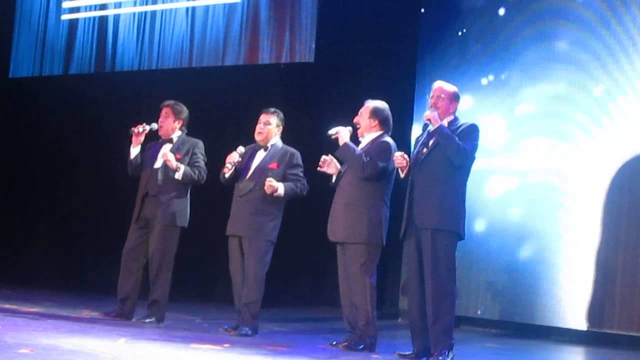 LOS HERMANOS CASTRO MUSICAL AMAR Y QUERER TEATRO BLANQUITA