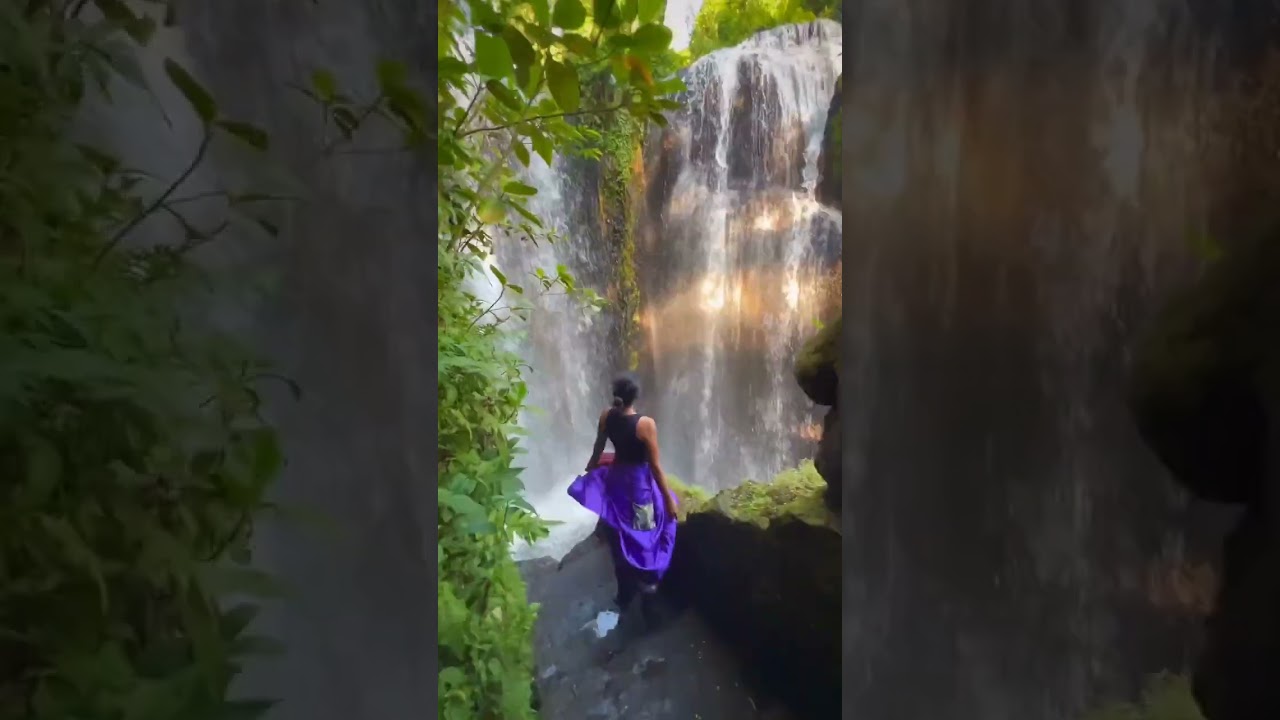 Taman Beji Griya Waterfall, Ubud