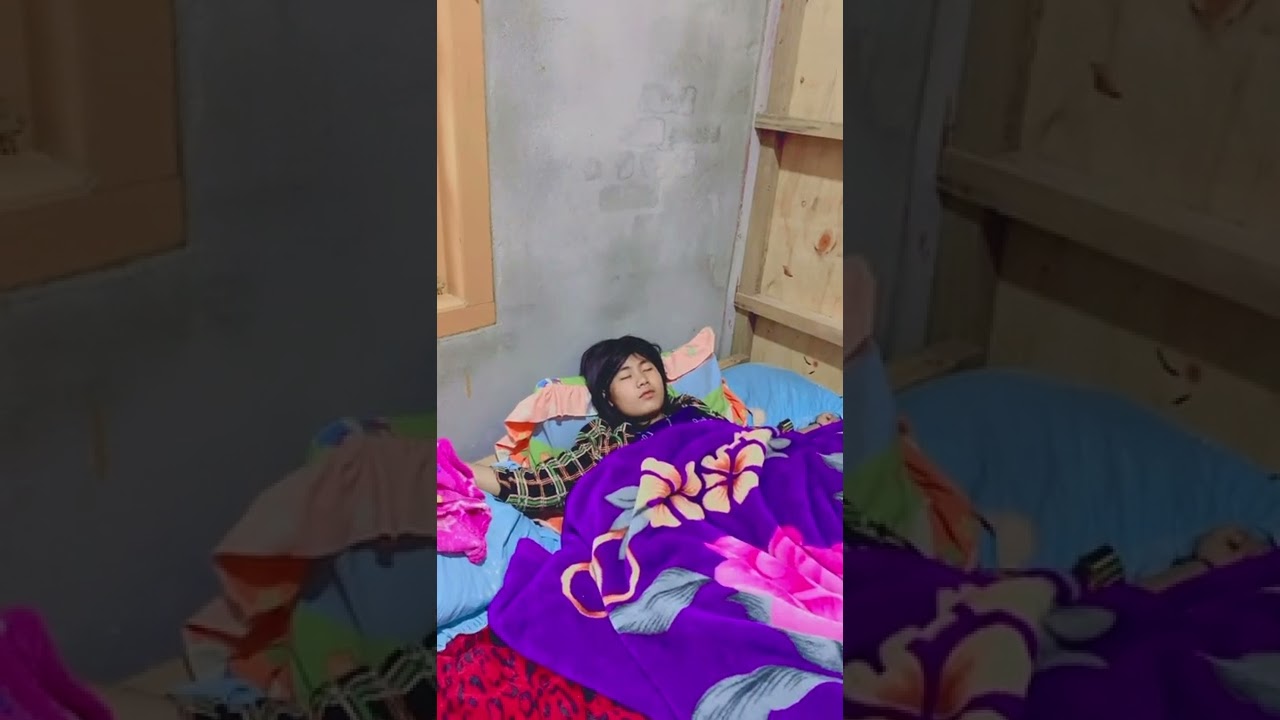 အိမ္​ေဖာ္မမွ သရုပ္​ေဆာင္ဝါသနာပါ​ေသာအခါ🤣🤣