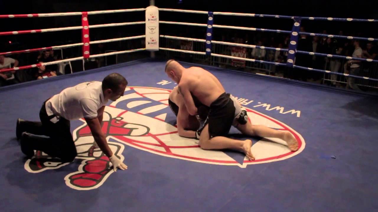 FIGHT FANS 9 12 JORDY MOONEN VS JORKO BAARENS