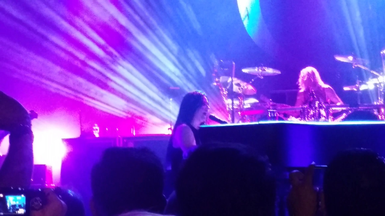 Evanescence - Lithium (Live @ Revention Music Center - Houston, Texas 11-05-16)