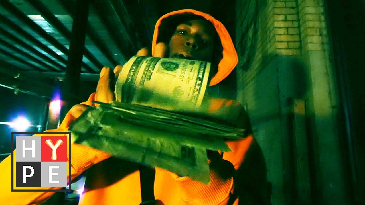 Dee Aura - Money Money (Official Music Video)