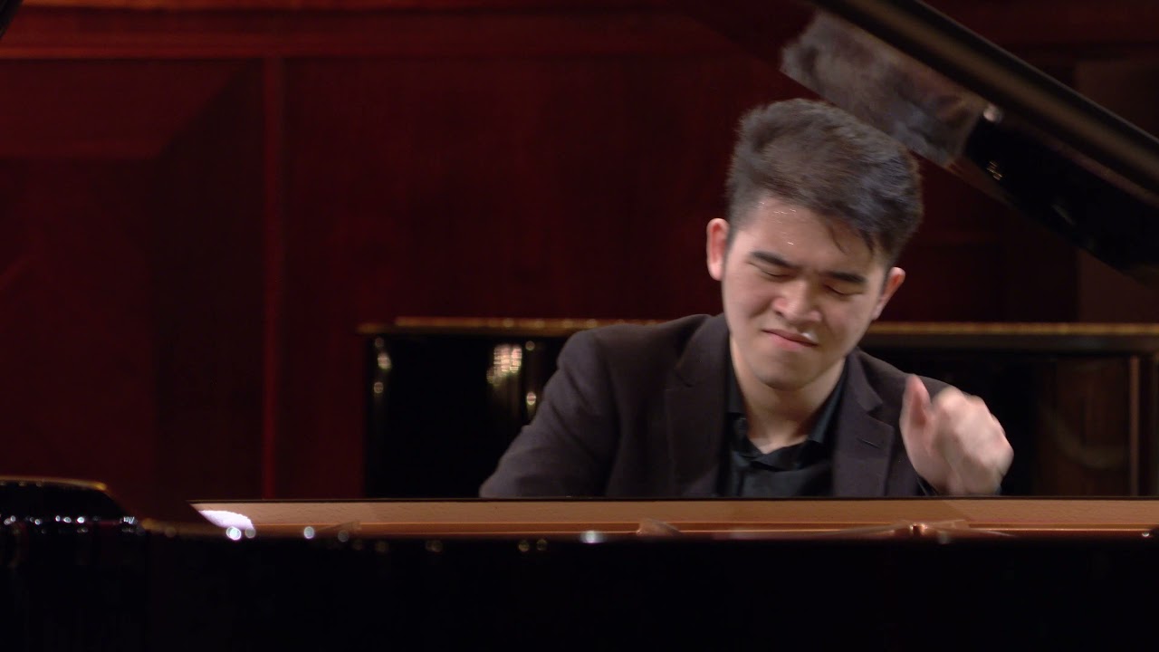 J J JUN LI BUI – Fantasy in F minor, Op. 49 (18th Chopin Competition, second stage)