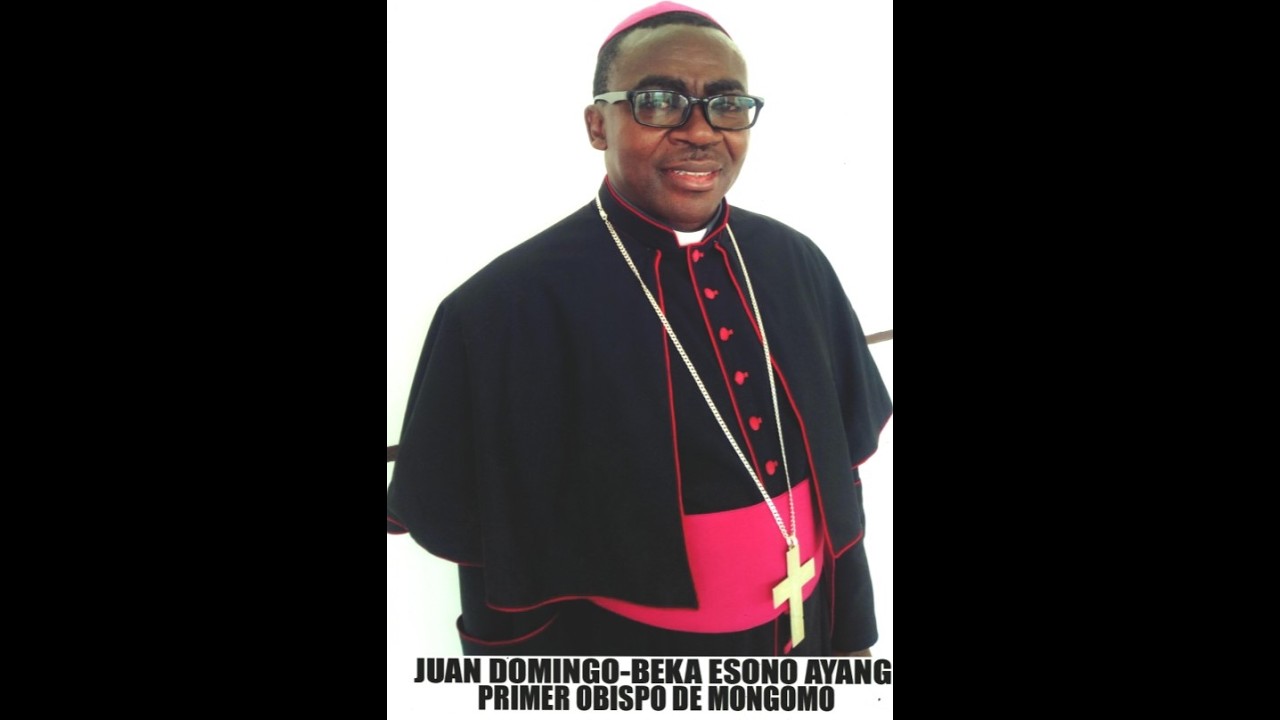 Feliz Compleaños a su excelencia Monseñor Juan Domingo