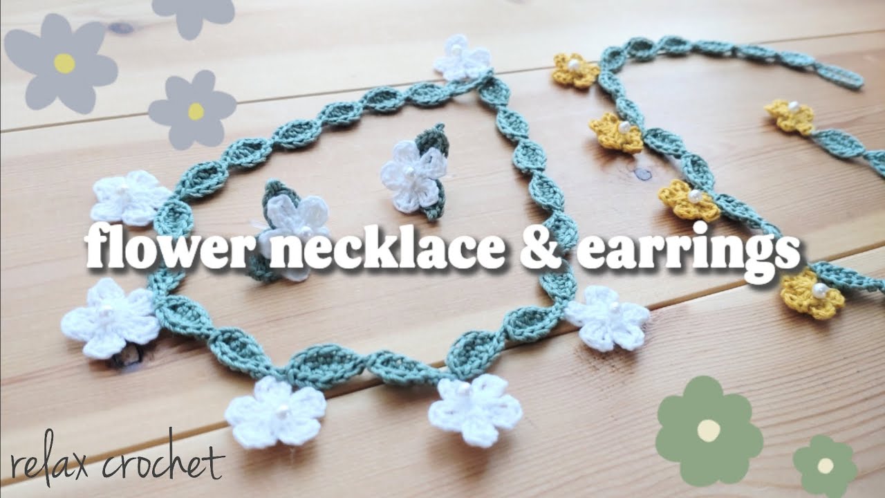 レース糸でアクセサリー✽お花のネックレスとピアス【かぎ針編み】