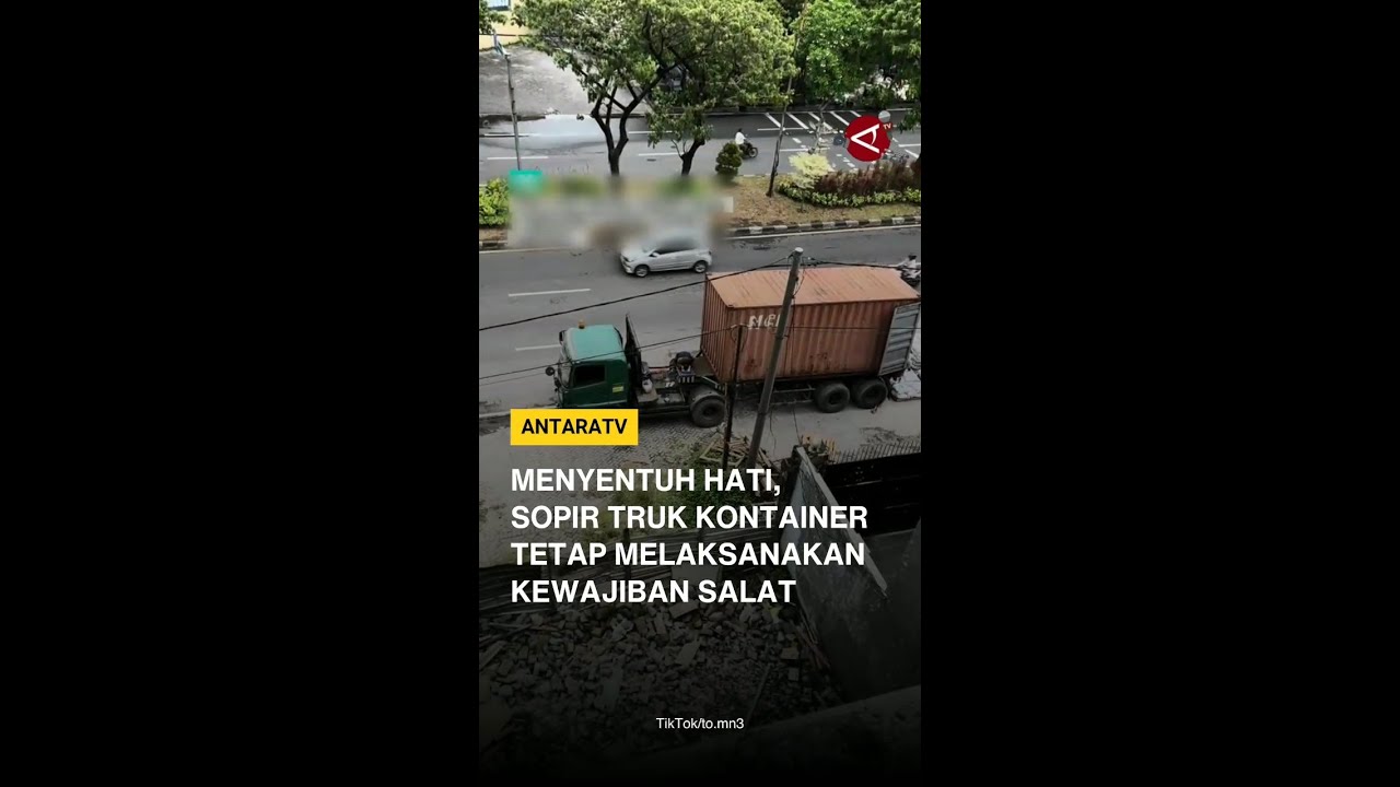 Menyentuh hati, sopir truk kontainer tetap melaksanakan kewajiban salat