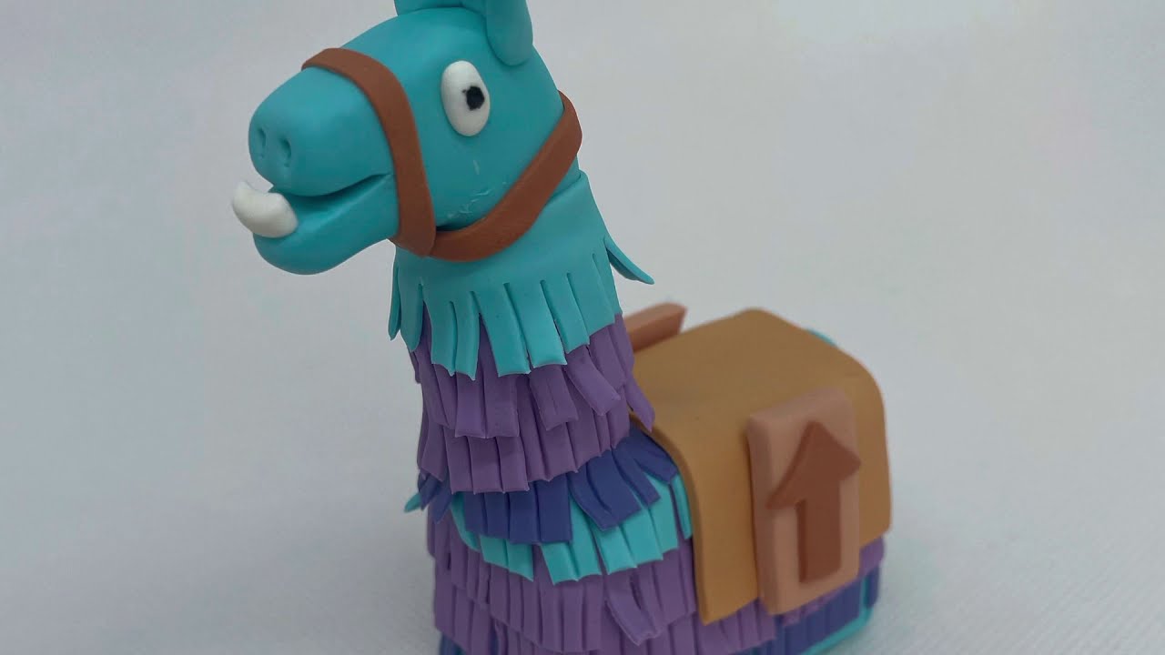 Basic Fortnite llama cake topper
