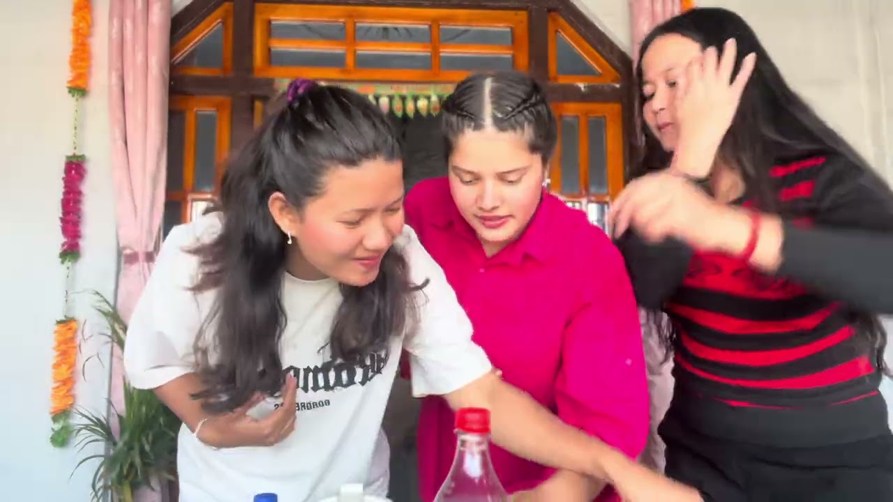 Stone, paper ,scissor challenge with my sisters 🤣❤️