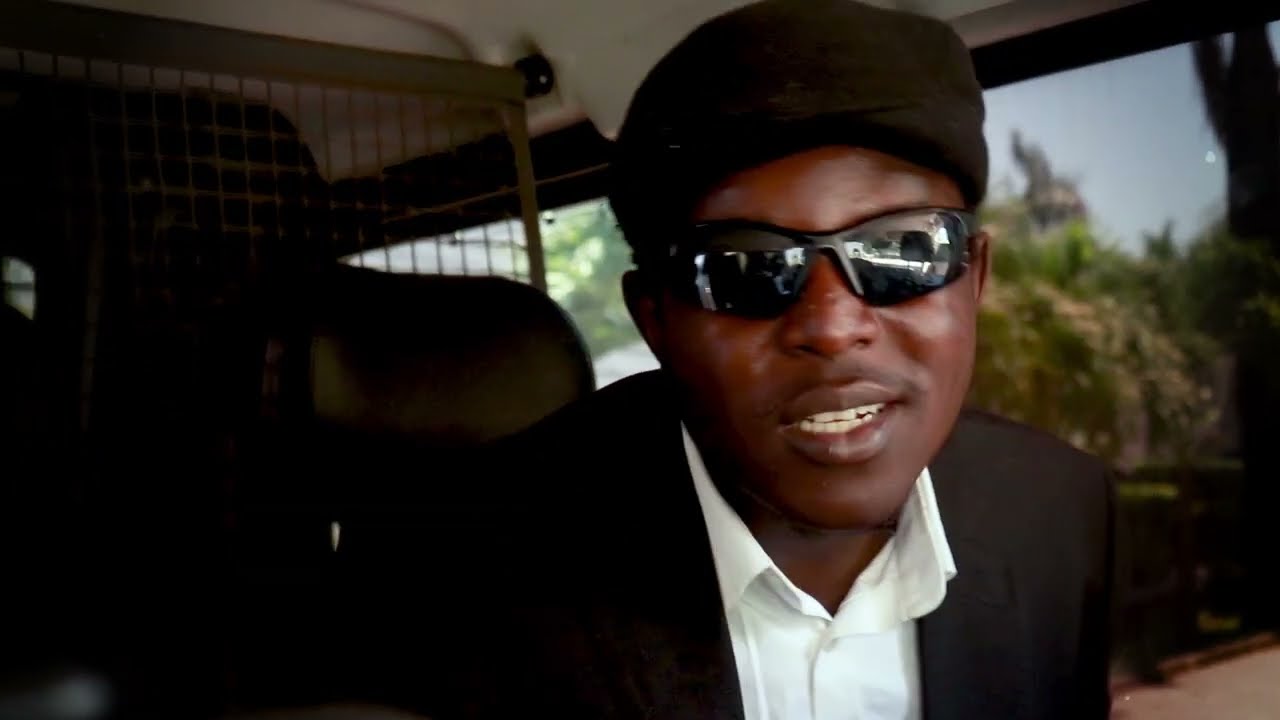 Free Biggie - Fakii (Offical Video)