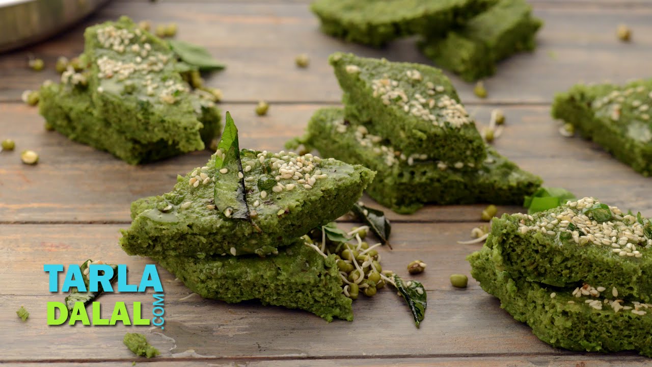 Sprouts Dhokla (Low Calorie) by Tarla Dalal