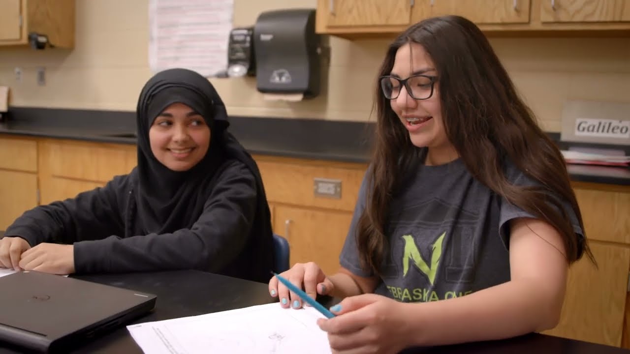Supporting Powerful STEM Learning with Technology: Collaborative Reasoning