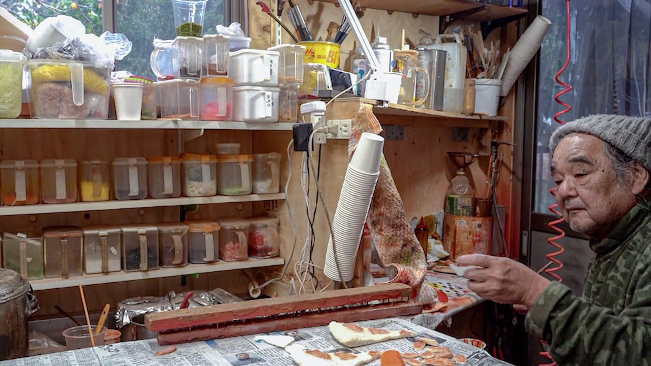 Магия Фальшивой Еды: Специальное Меню 71-летнего Мастера
