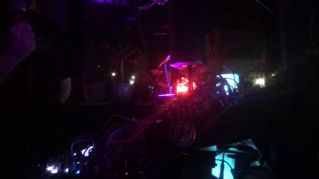 Freq Boutique 091