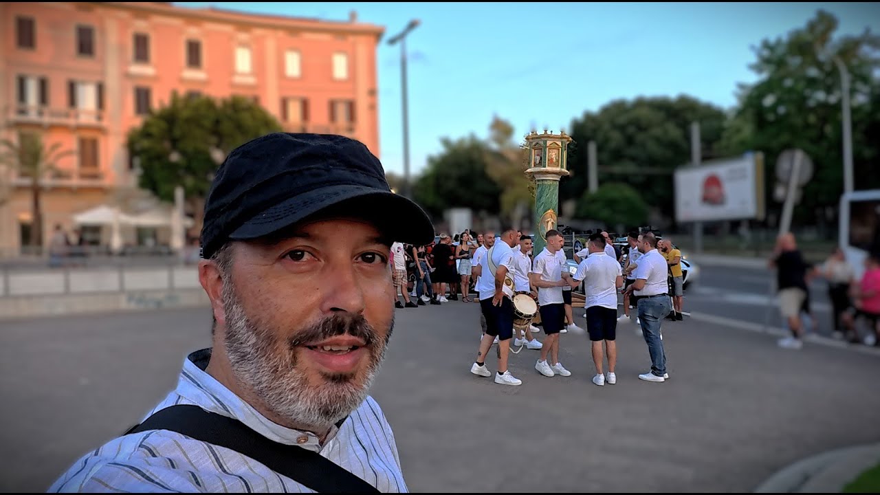GREMIO della MERCEDE di Sassari: il trasporto del CANDELIERE da San Giuseppe verso la sede gremiale.