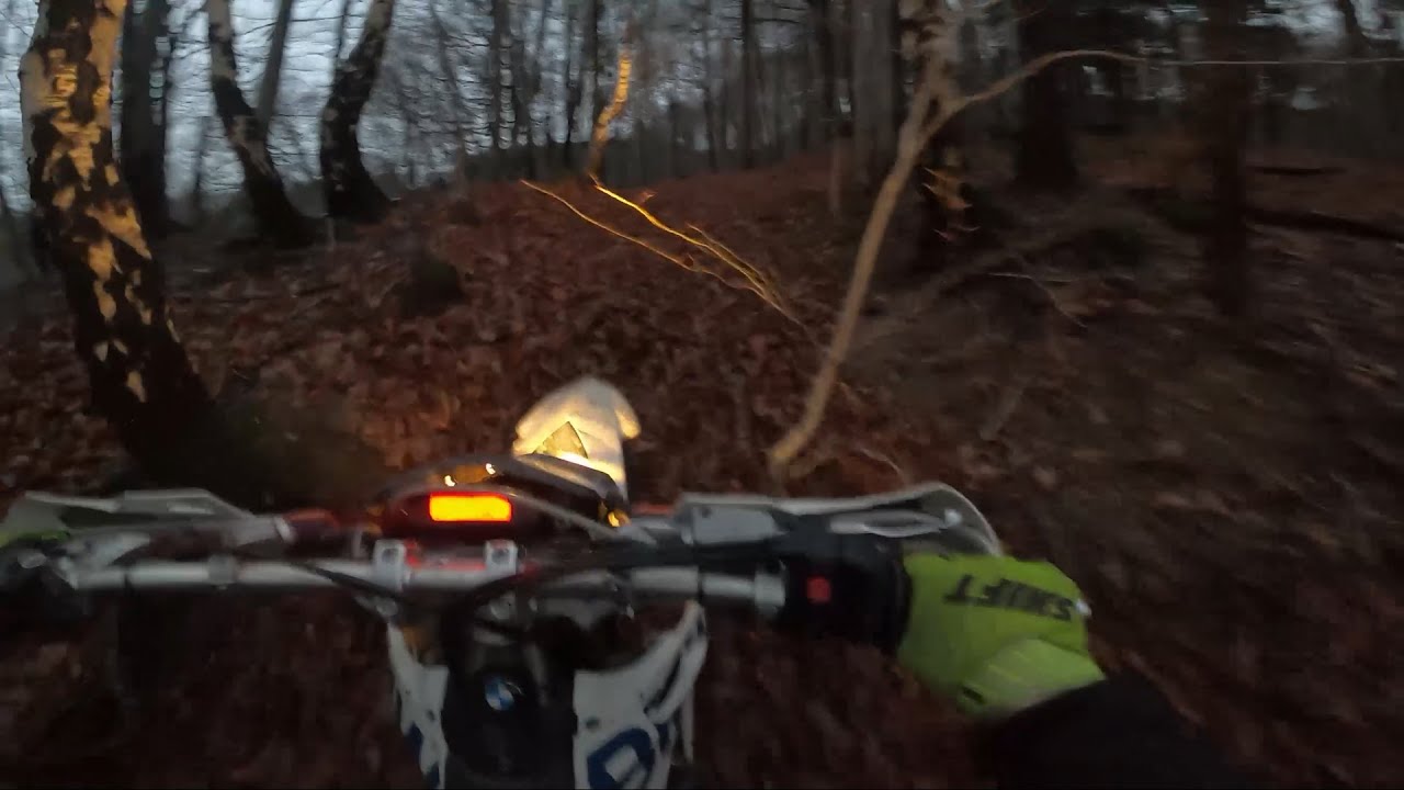 Riding BMW g450x Hard Enduro Dirt Bike