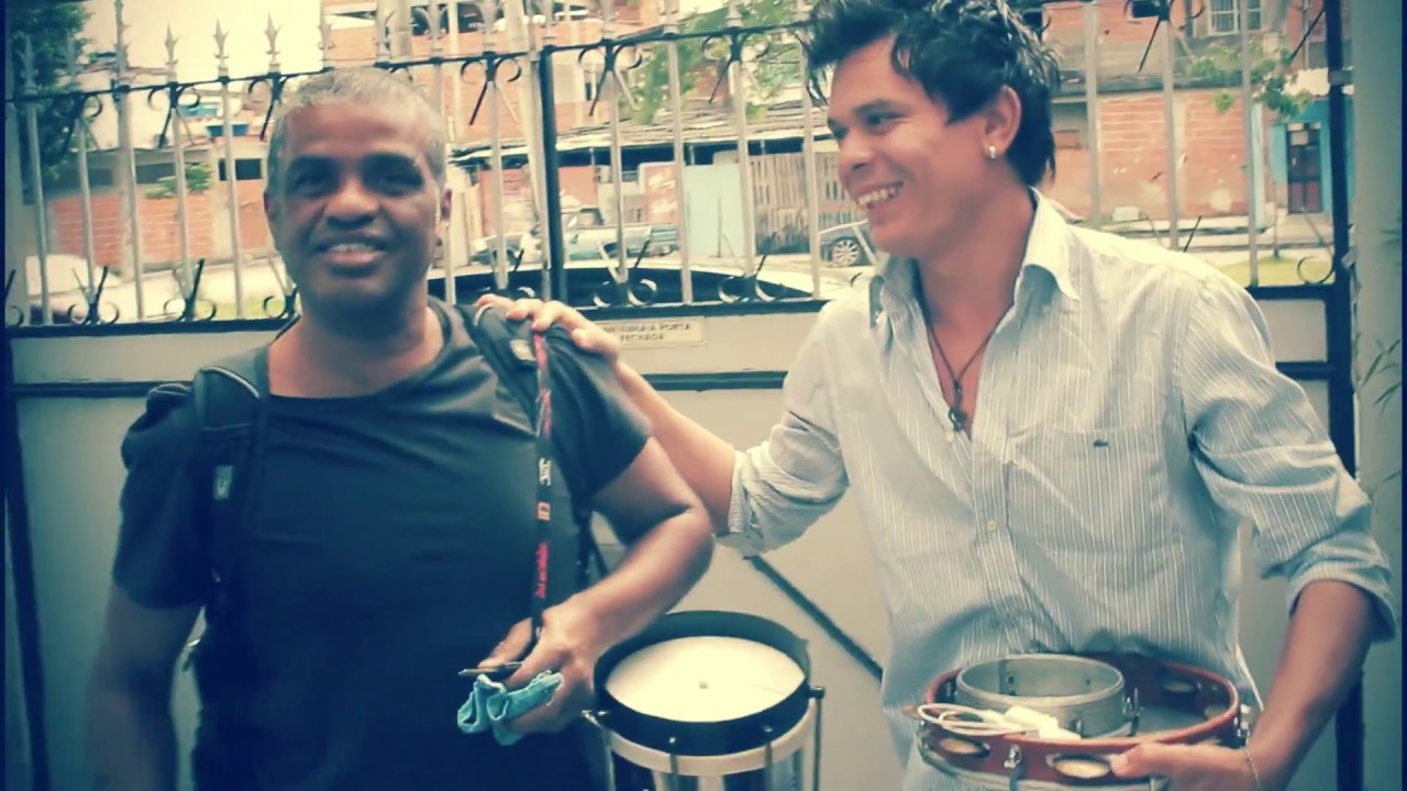 Grava&ccedil;&atilde;o da percuss&atilde;o Vanderlei silva / Musica ( Manauara ) - Daniel Menezes