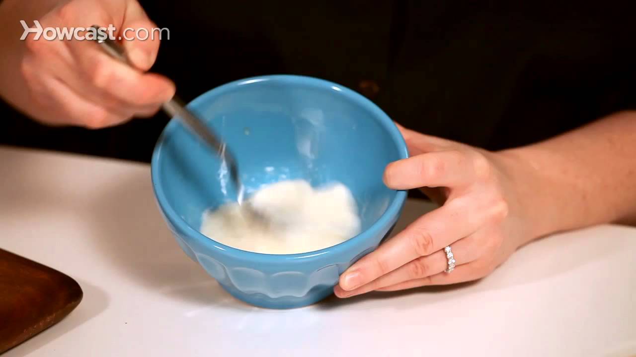 How to Make a Honey & Egg Facial Mask | DIY Spa Facials