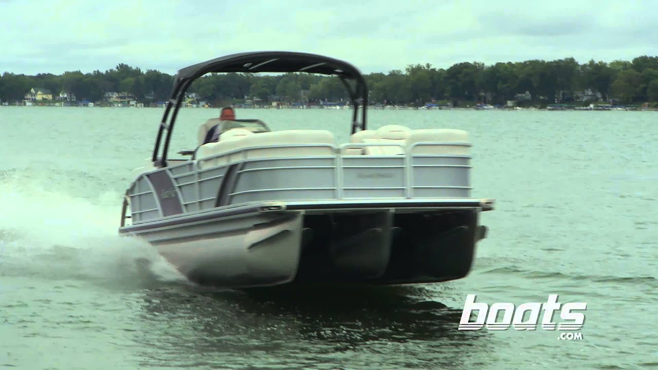 Aqua Patio 250 WB Boat Review / Performance Test