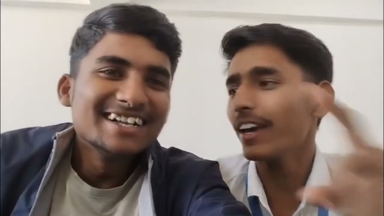 Ye kya hua college me cricket 🏏