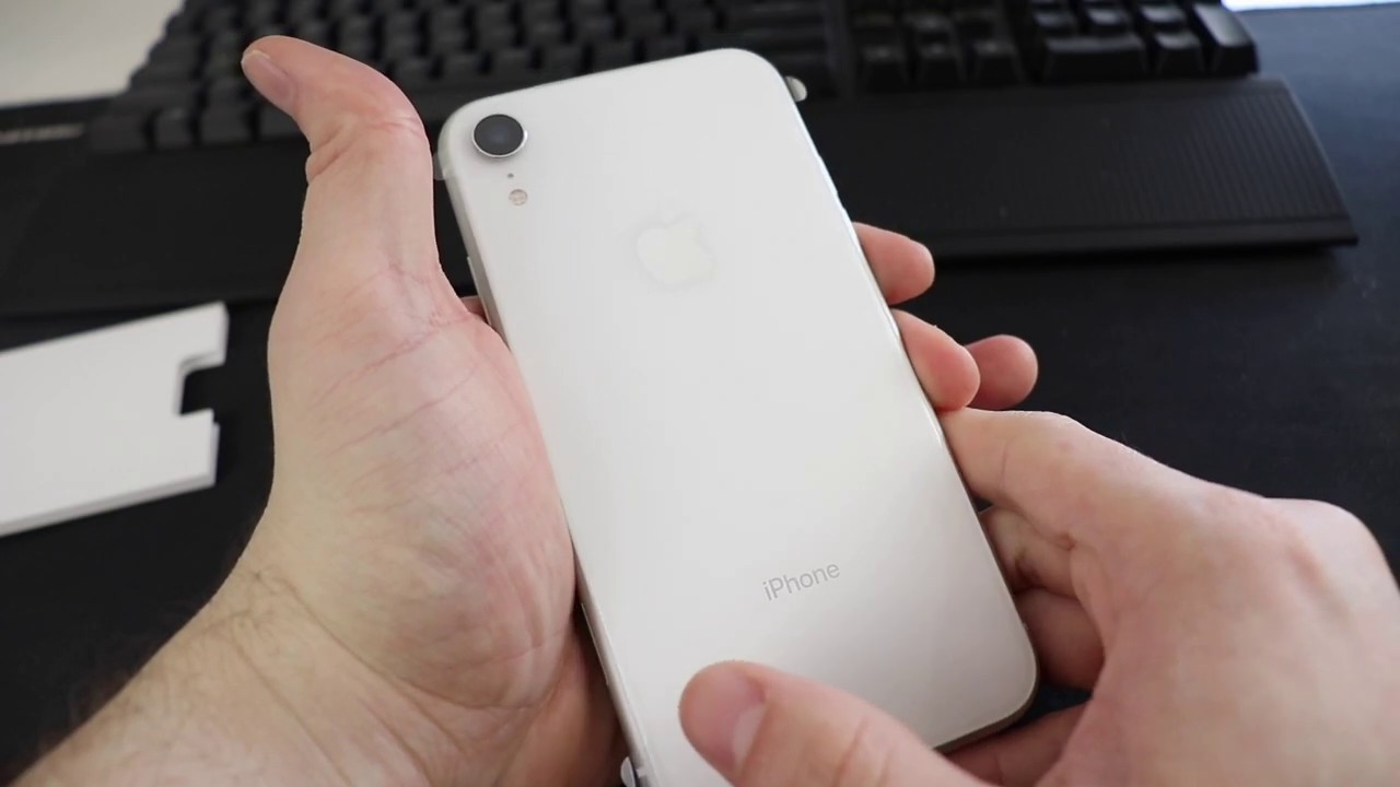 iPhone XR Unboxing and Setup (Leaving Samsung)