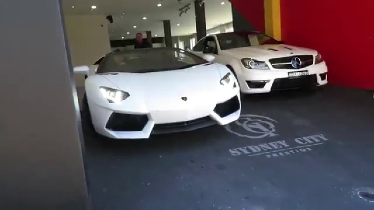 Lamborghini Aventador Roadster - Sydney City Prestige | Matt Southo