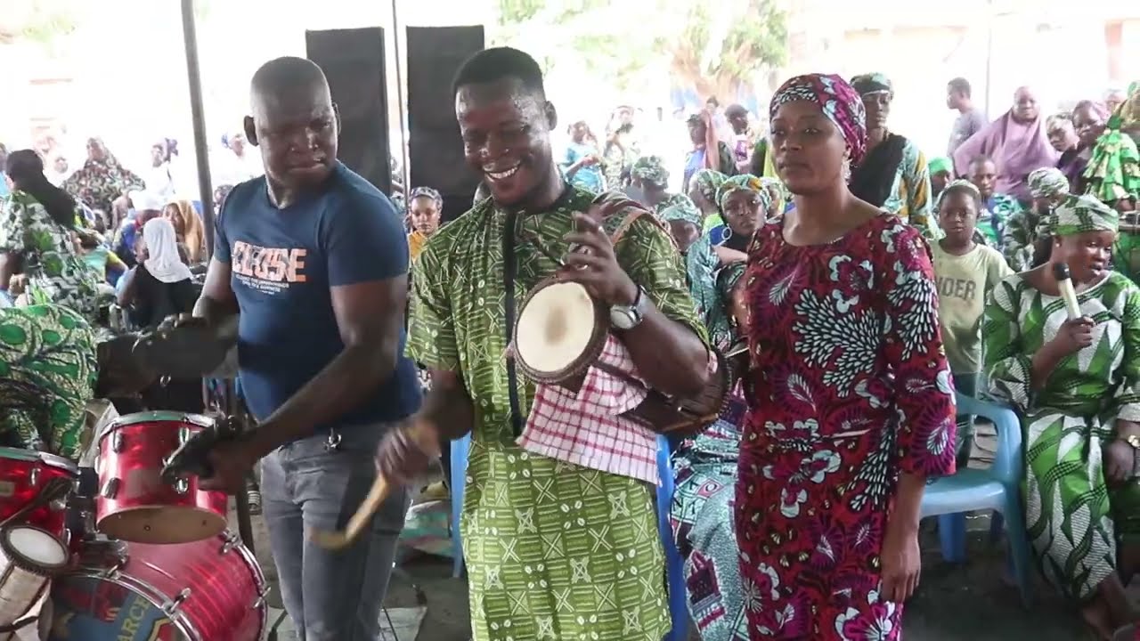 SOLIMBIA à ENCORE FRAPPER à AGOE ZONGO
