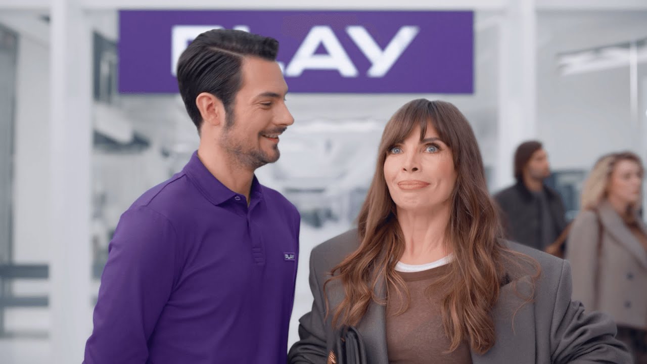 Noworoczna wyprzedaż w Play | Wybrane smartfony Samsung z abonamentem do 50% taniej!