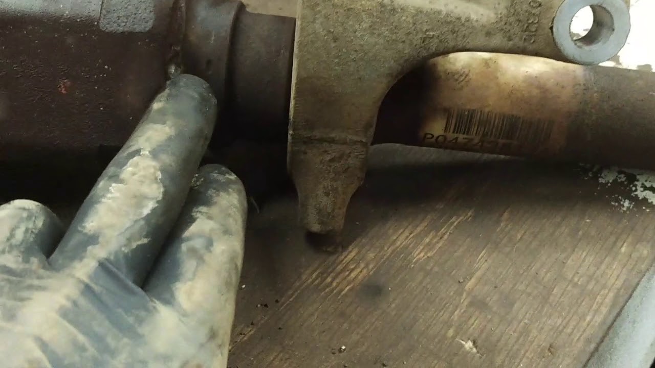 2010 Dodge Journey Right front Intermediate CV Shaft Bearing Failure