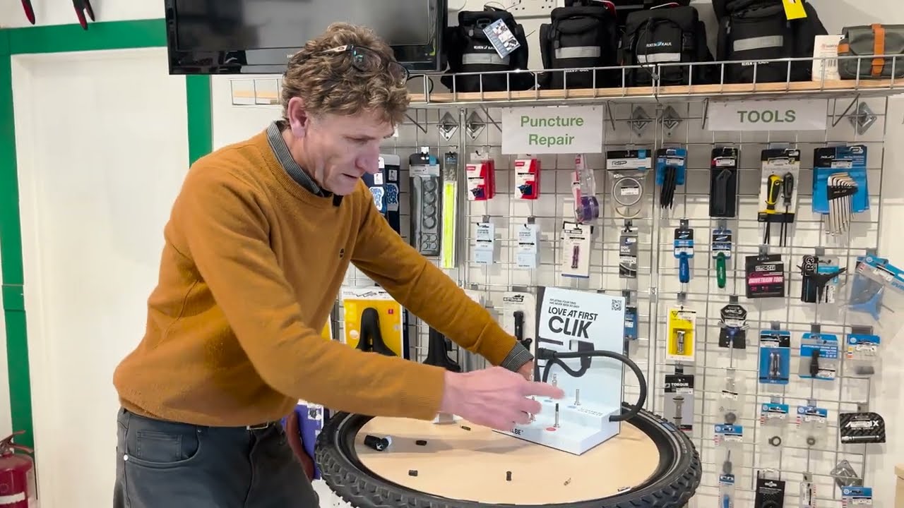 Love At Fist Clik - New @SchwalbeBikeTires  valve system for bicycle tubes. #ebike #schwalbetires