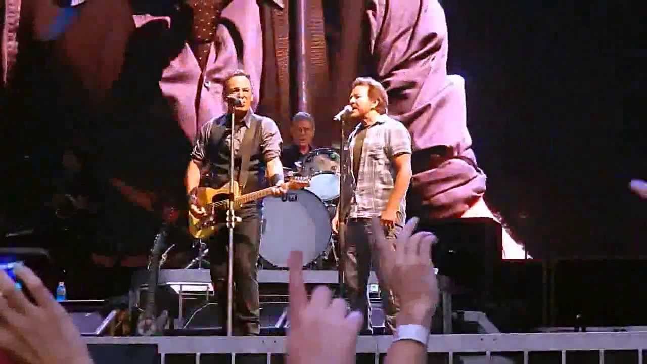 Darkness on the Edge of Town - Bruce Springsteen with Eddie Vedder