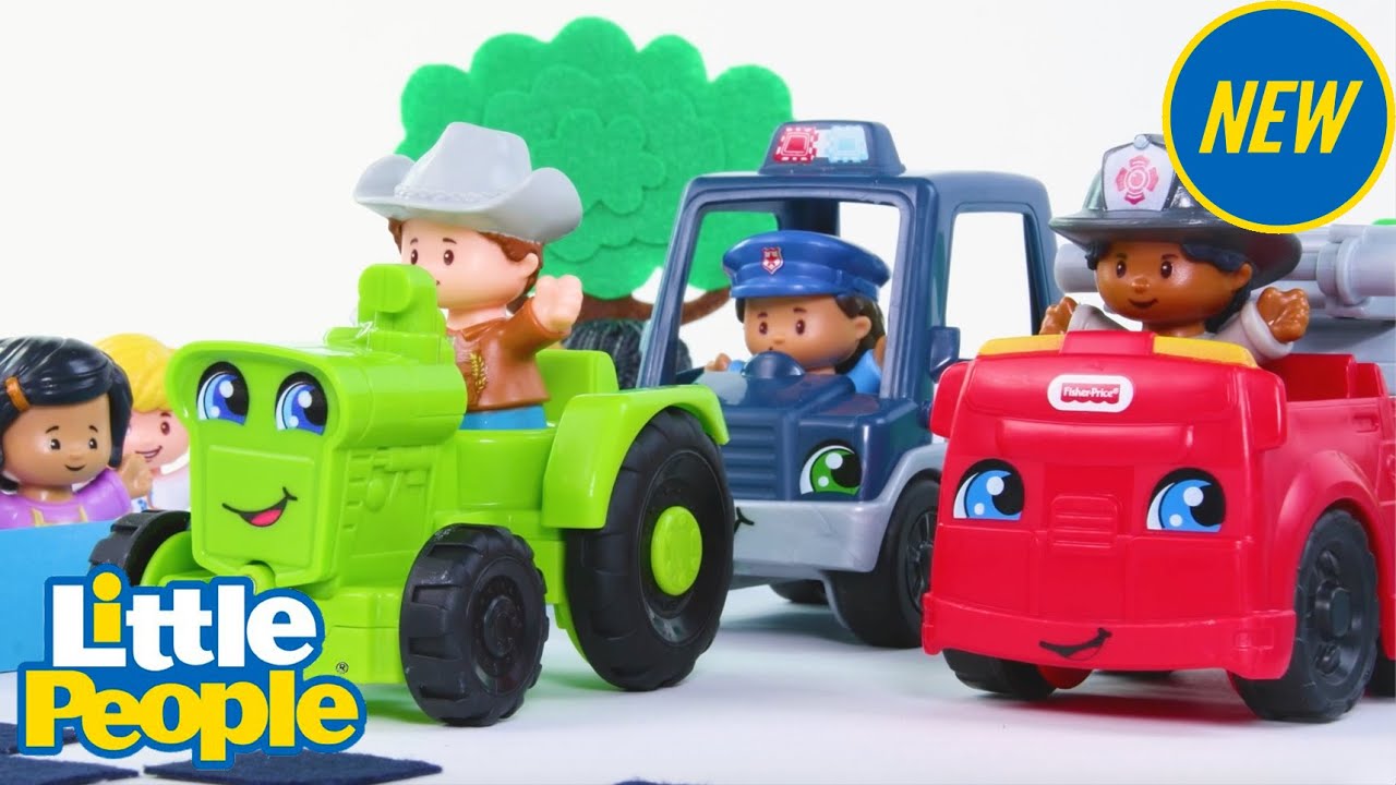 Race Day through the town! 🚨⭐️ @littlepeople Compilation ⭐️
