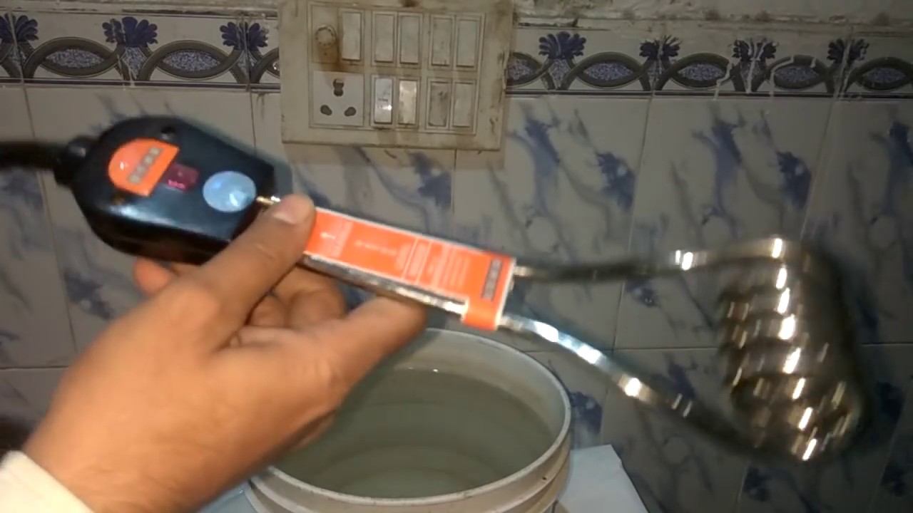 Introduction and water level of USHA immersion water heater (Urdu/Hindi) by Israr.