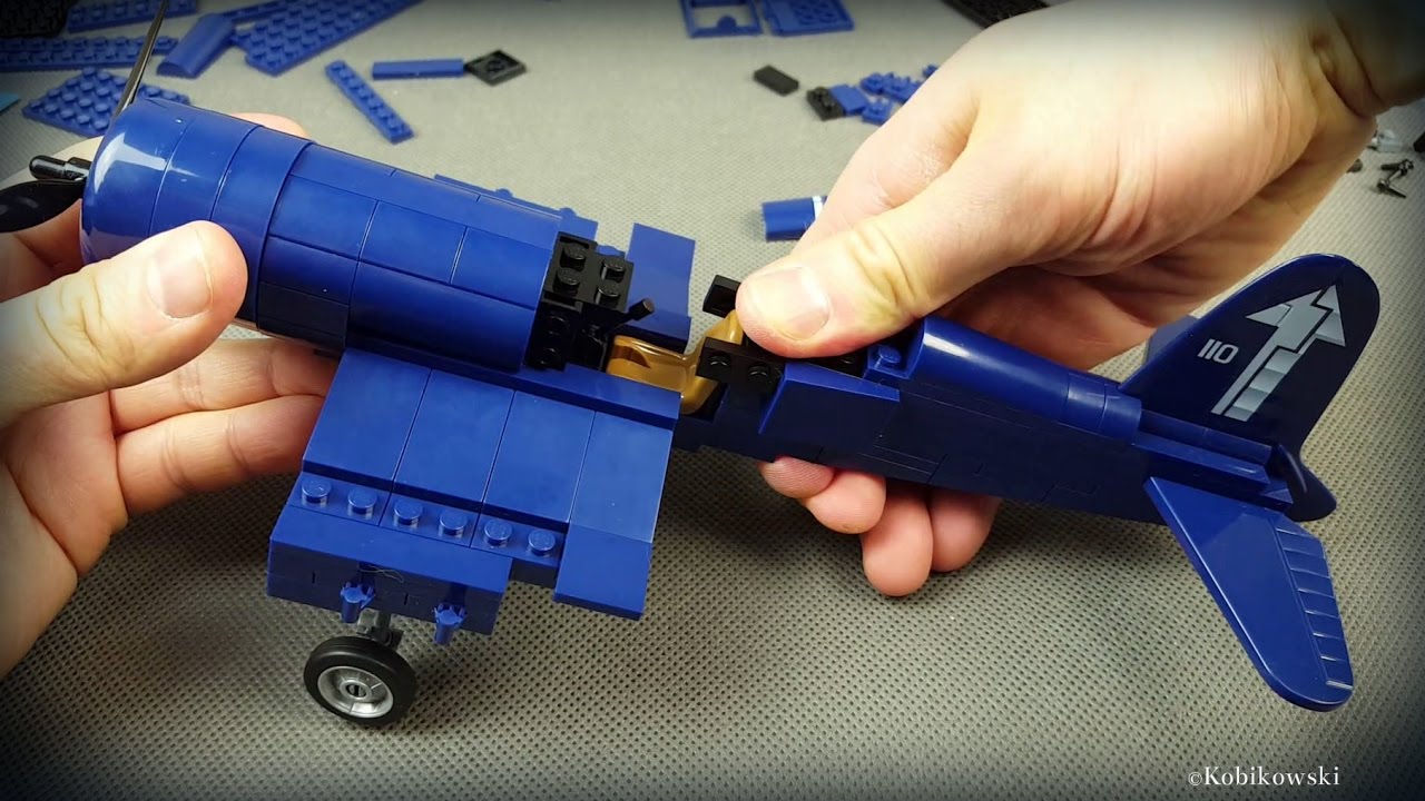 Let me build COBI Vought F4U Corsair (5523) + review