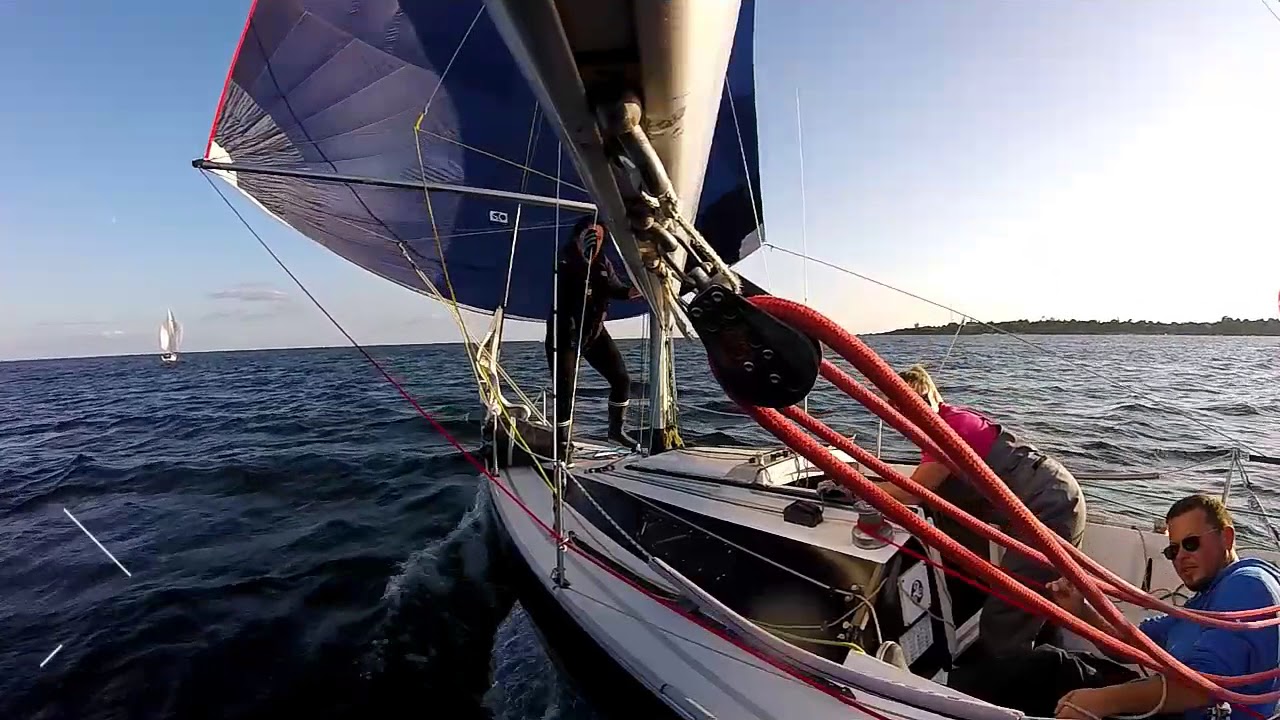 Beneteau first class 8  TEAM SIOUL Port la foret HD720mp