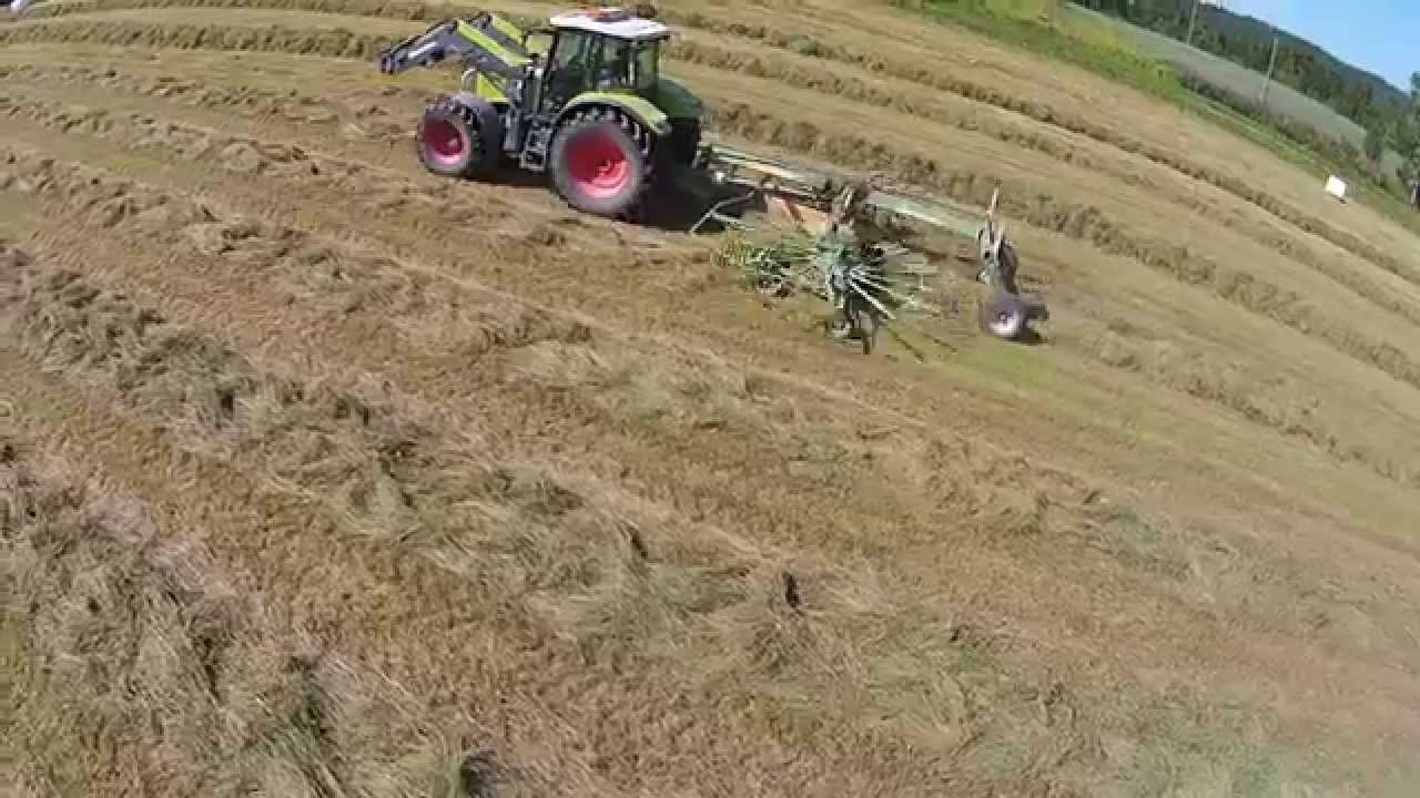 Claas Arion 640 med Orkel HiQ smartbaler. Claas Ares 697 med Krone Swadro 800/26 på Jonsvatnet