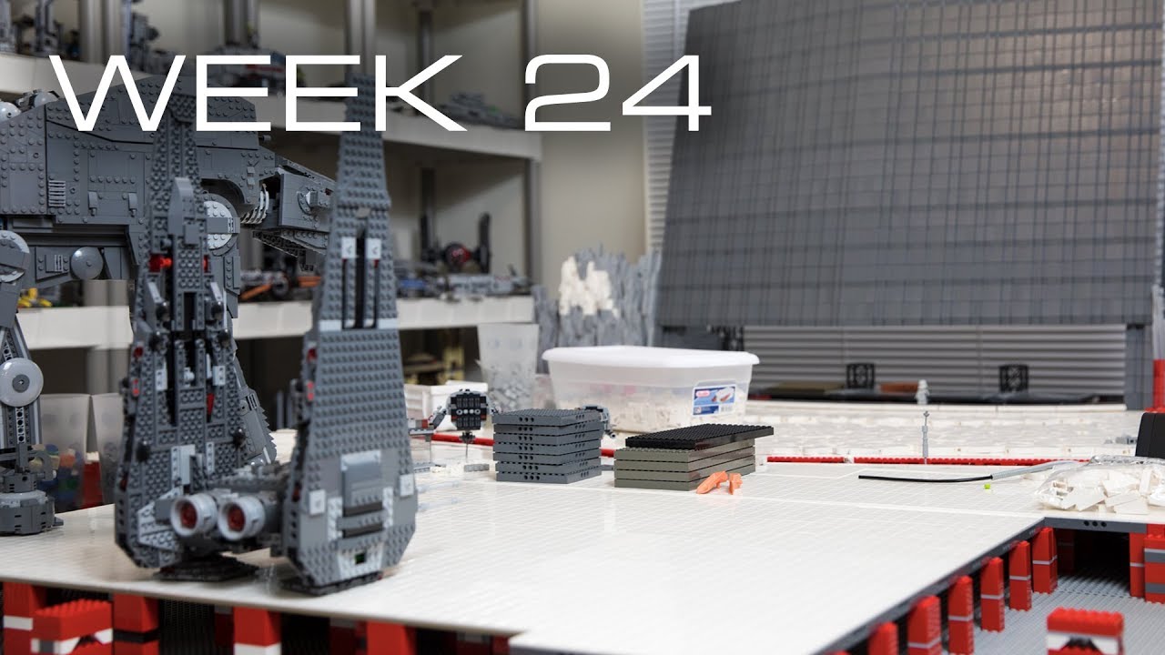 Building Crait in LEGO - Week 24: THE 3RD SECTION!