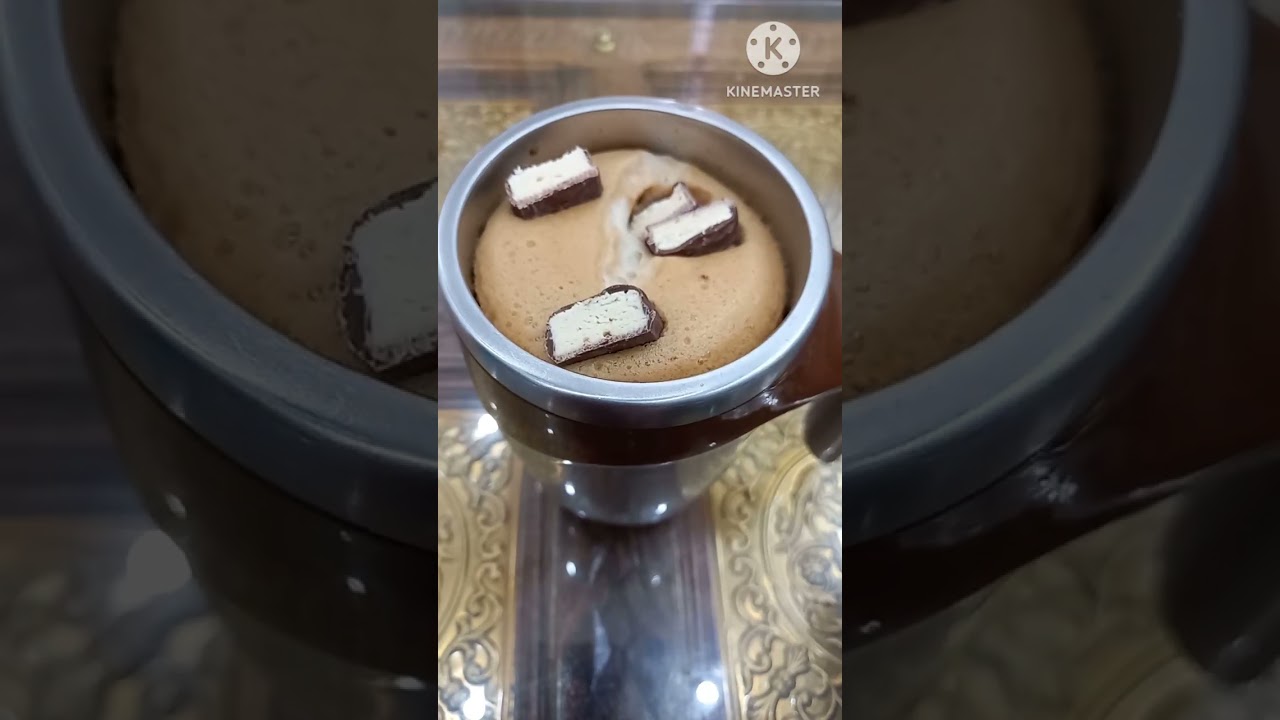 Making a hot coffee with chocolate ❤️❤️👌☕️☕️