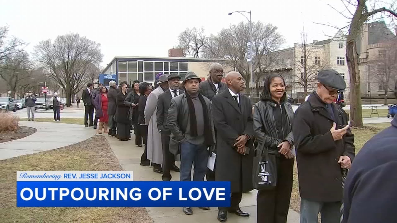 Chicagoans mourn civil rights icon Rev. Jesse Jackson