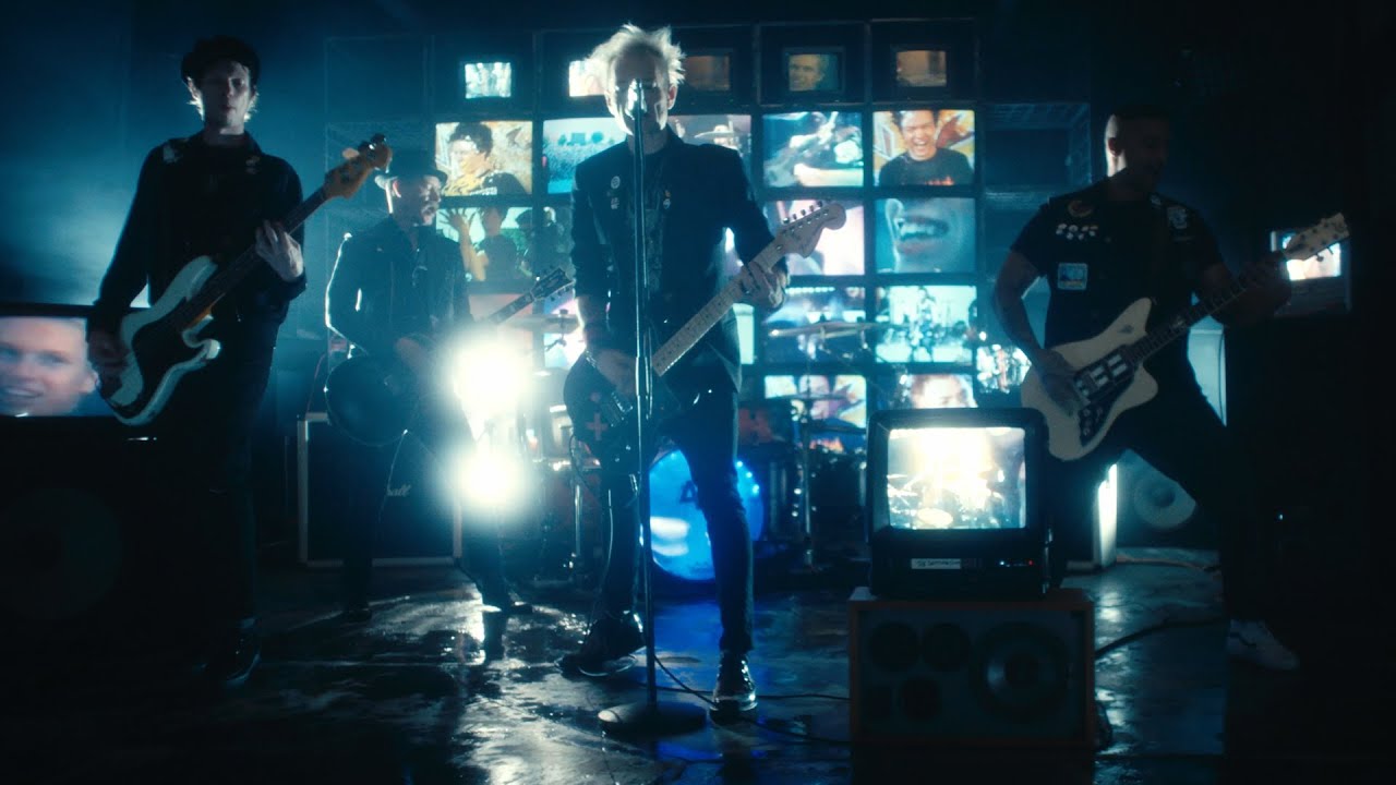 Sum 41 - Radio Silence (Official Music Video)