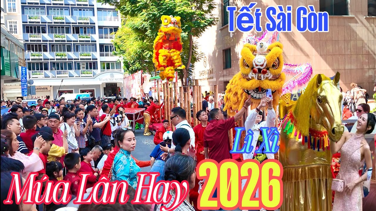 Nín Nở Hồi Hộp Việt Kiều & Du Khách Lì Xì Liên Tiếp Múa Lân Hay Nhơn Nghĩa Đường Mùng 1 Tết 2026 