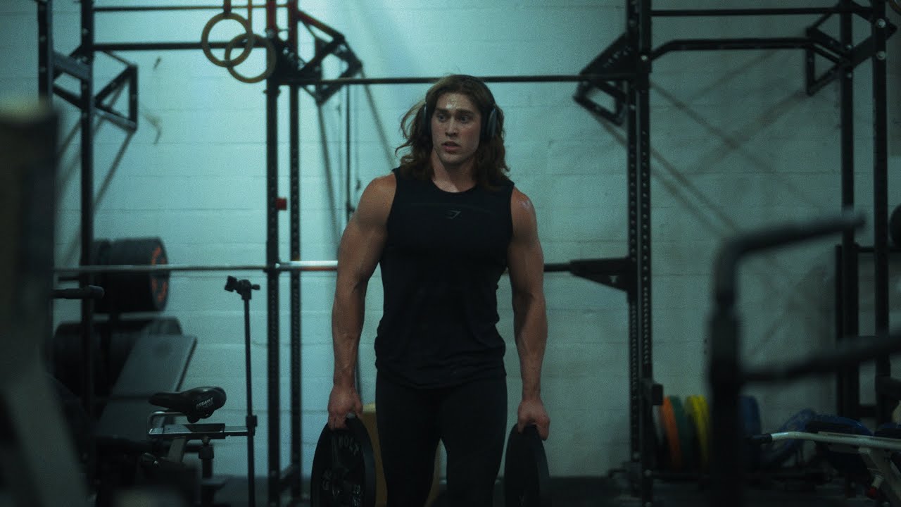 Mr.Klatty - After Dark | 804lb Deadlift