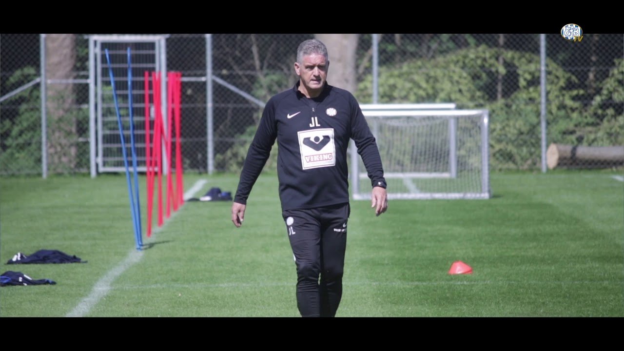 Min f&oslash;rste dag: Johnny M&oslash;lby