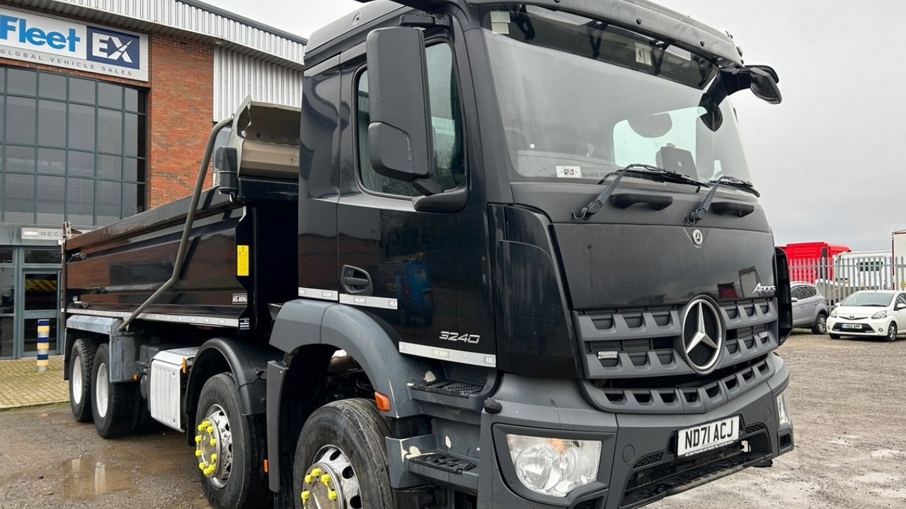 MERCEDES AROCS 3240 EURO 6 8X4 STEEL TIPPER 2022 - ND71 ACJ