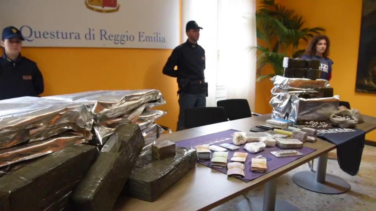 Reggio Emilia, sequestrati oltre due quintali di droga nel fortino dello spaccio