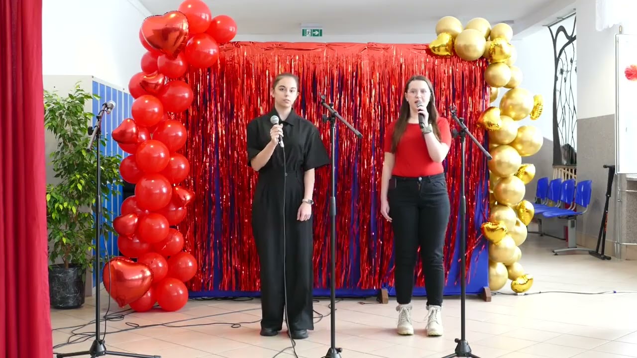 Zuzanna Ejsmont, Anna Wiśniewska - ZSCKR w Janowie - „Zabierz mnie” - Oscar Cyms