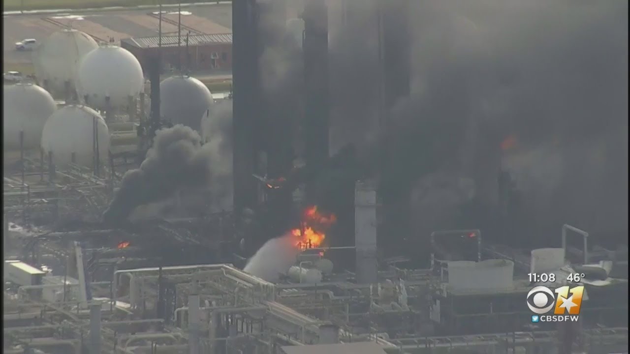Texas Chemical Plant Explosion Injures 3, Damages Homes From Miles Away
