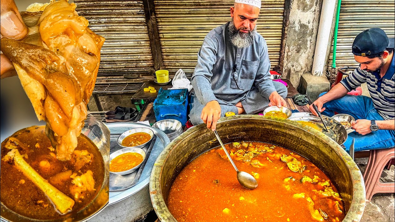 Abid Butt Siri Paya vs Keeto Butt || Lahori nashta Bong Paya or Lassi ||Food Street Lahore,Pakistan