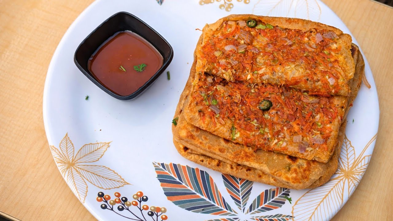 गाजर न खाने वाले भी किलो-किलो गाजर घर लाएंगे😍।  Gajar ka Paratha😋